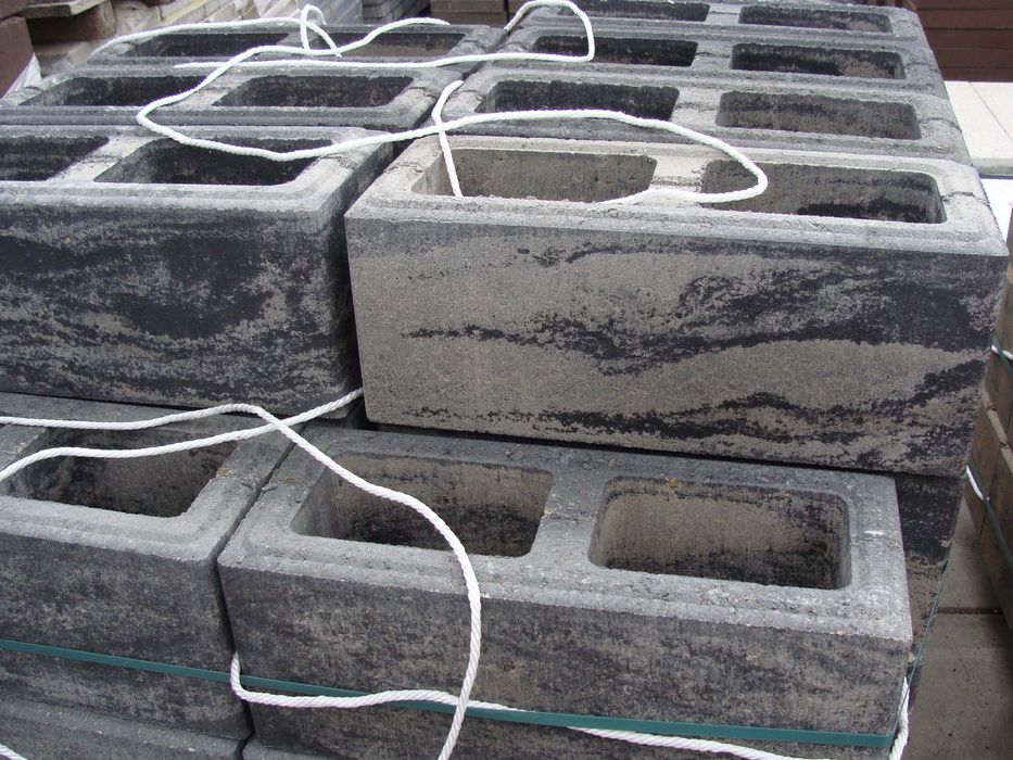 Bloczek, słupek, murek,  kolory