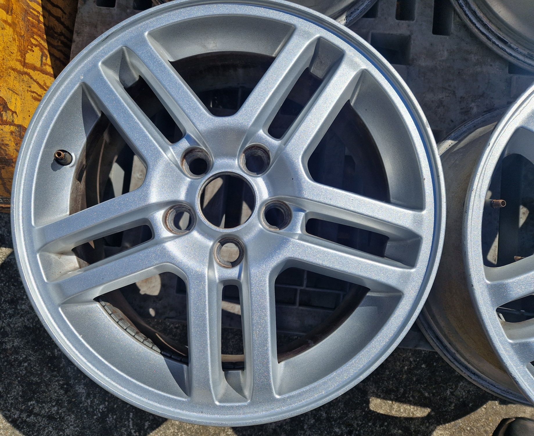 Alufelgi Ford 5x108 16"