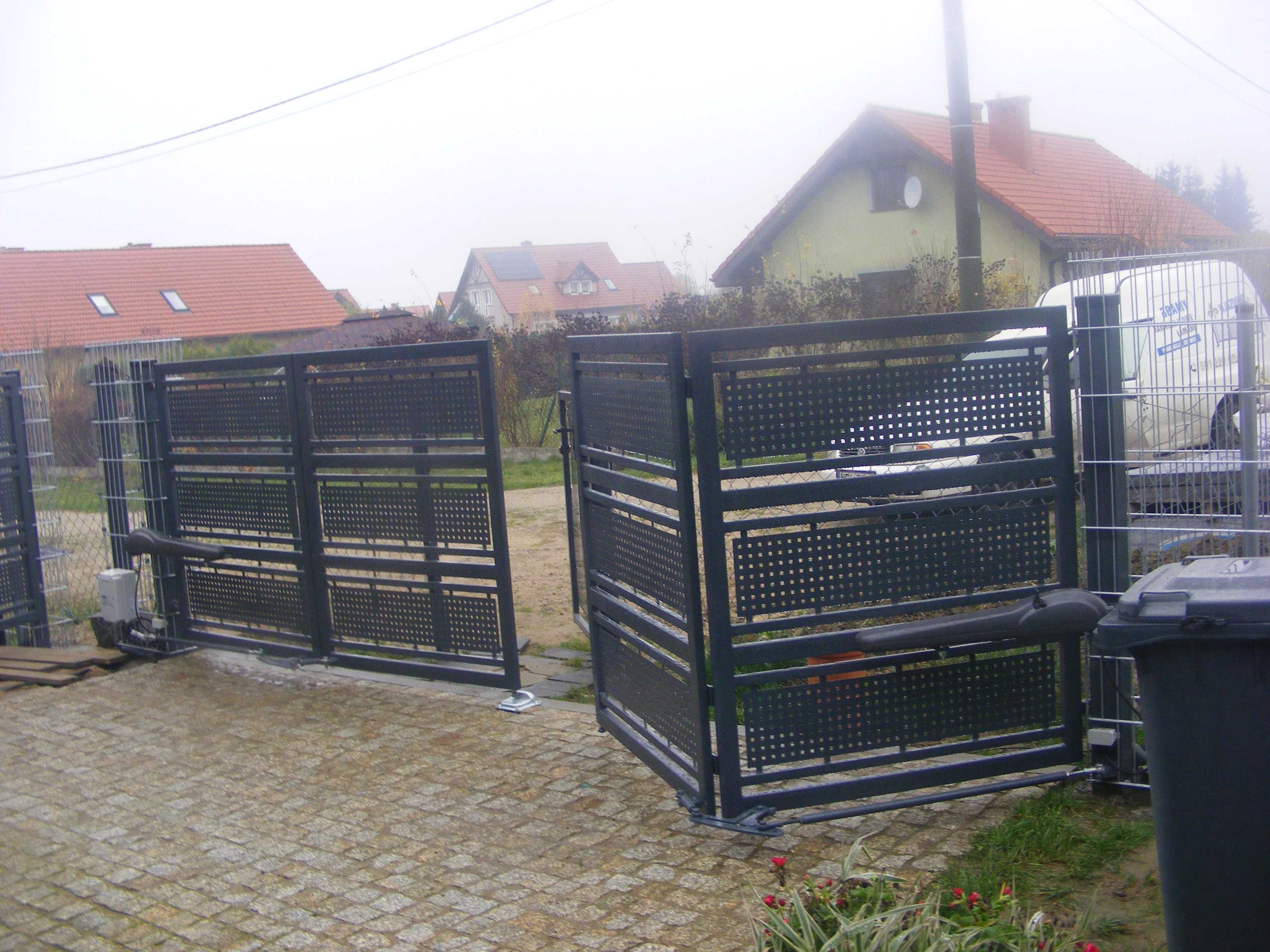 bramy,wjazdowe,przesuwne,harmonijkowe,montaż,wykonanie kompleksowe
