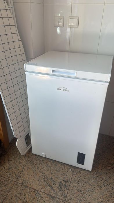 Mesa 6 cadeira nova tem 3 mes uso, garantirá, TV funcionando perfeitam