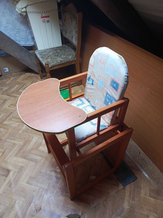 Krzesełko dla dziecka