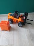 Wózek widłowy firmy WADER