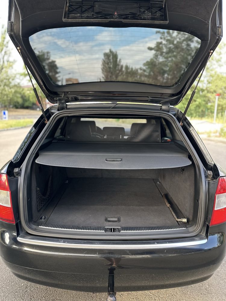 AUDI A4 B6 2.5D 2004