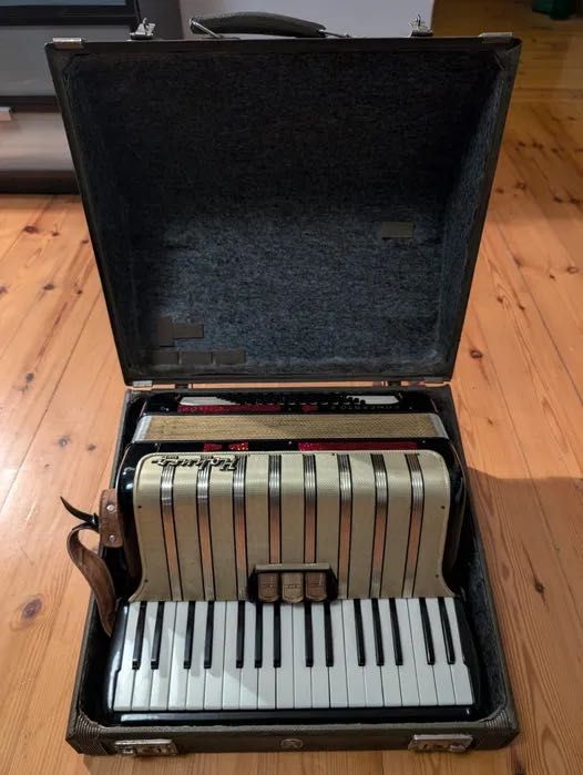 Akordeon Hohner Concerto II