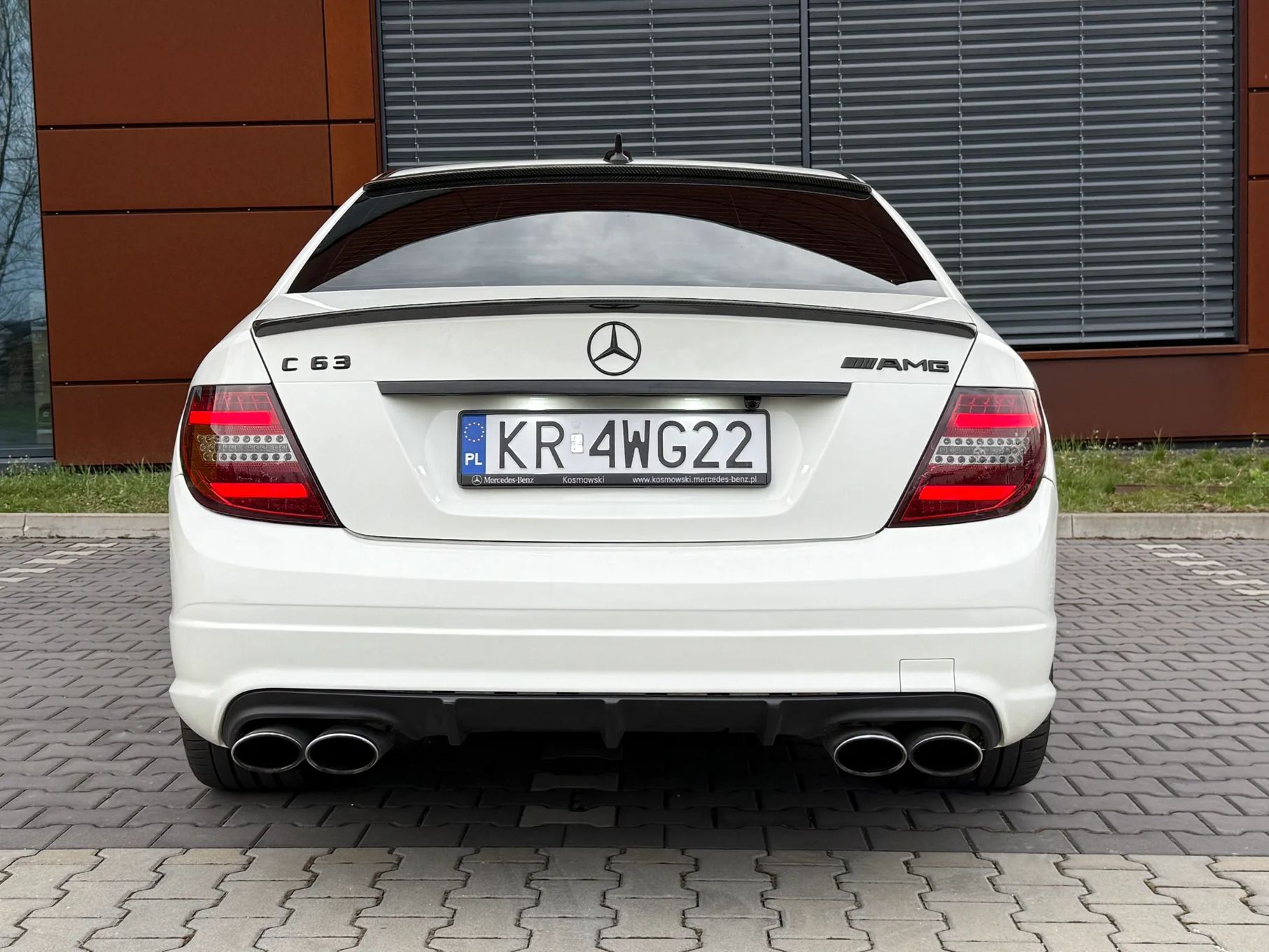 Mercedes-Benz Klasa C C63 AMG Kamera Fotele pikowane, Harman Kardon, Bluetooth