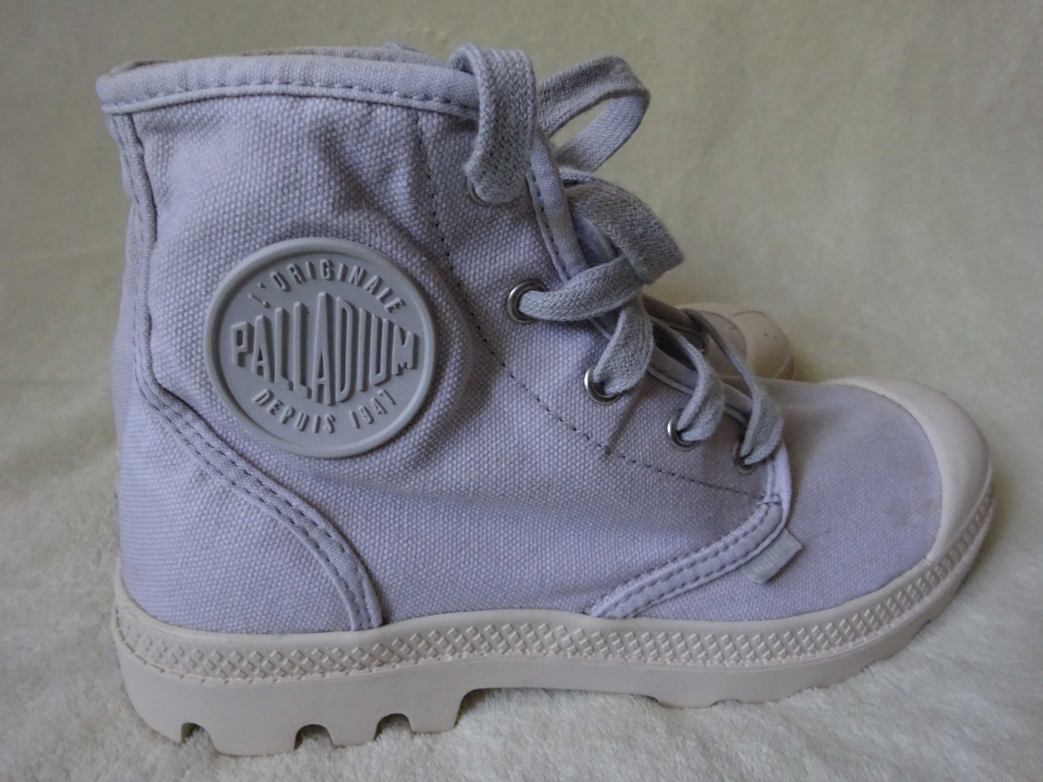 szare buty r. 38 ale wypadają na 37        Palladium
