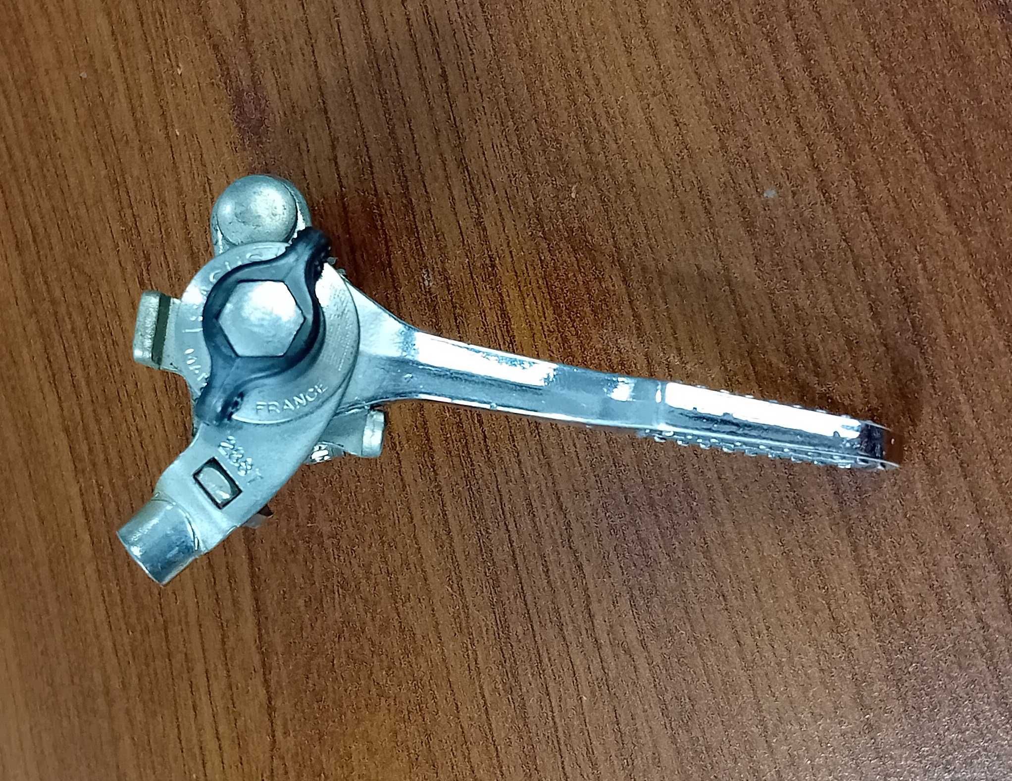 Retro manetka,dźwignia przerzutki SACHS HURET prawa.