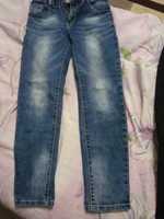 Штани на дівчинку утеплені і джинси