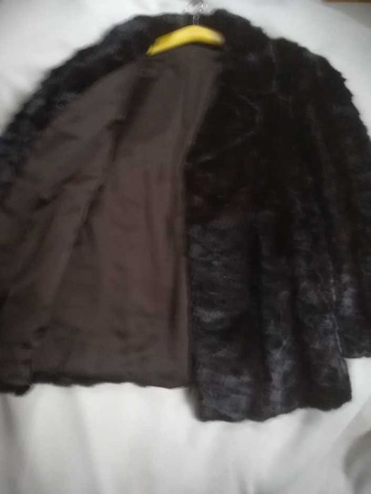 Futro norki ciemny brąz