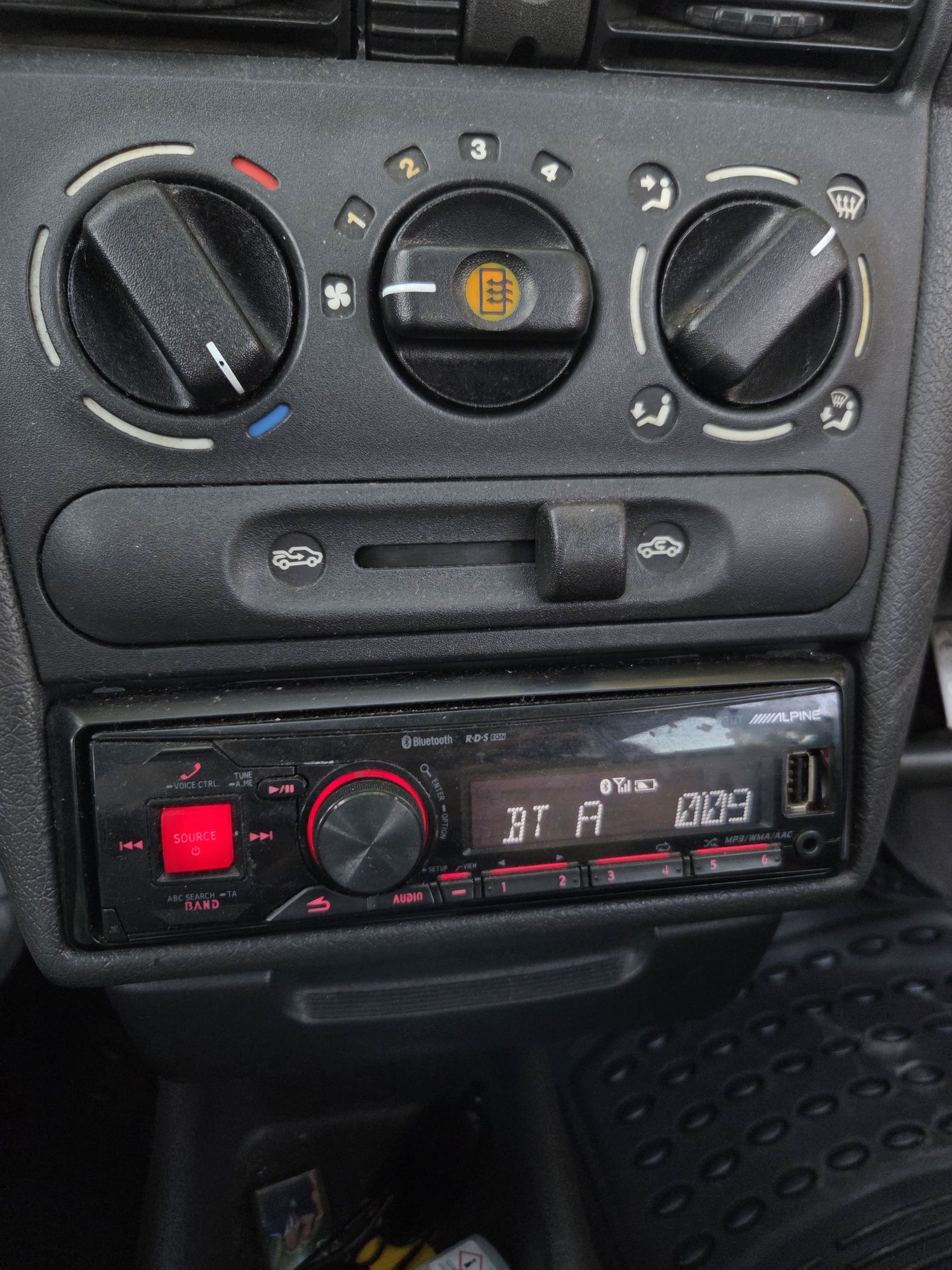 Carro Opel Corsa b