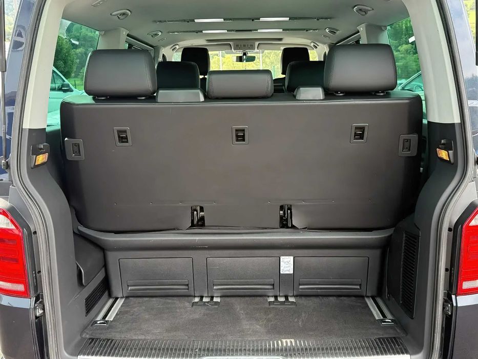 Volkswagen Multivan 2.0 TDI      2020