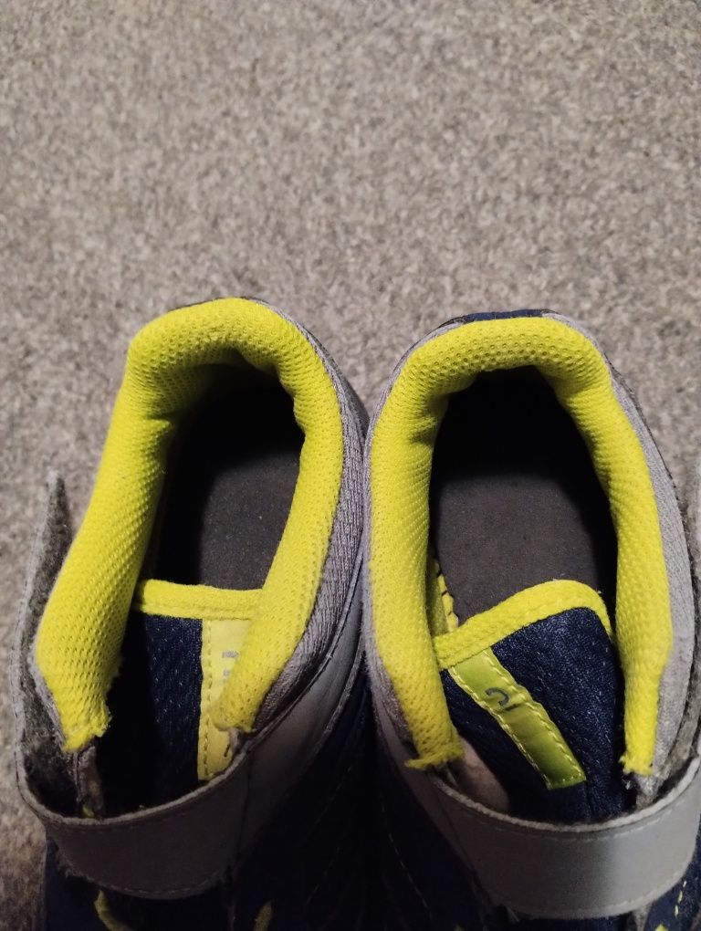 Buty quechua, dekathlon, roz. 32, 20 cm