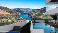 Moradia T3+1 de luxo c/piscina vista sobre Douro-Gaia