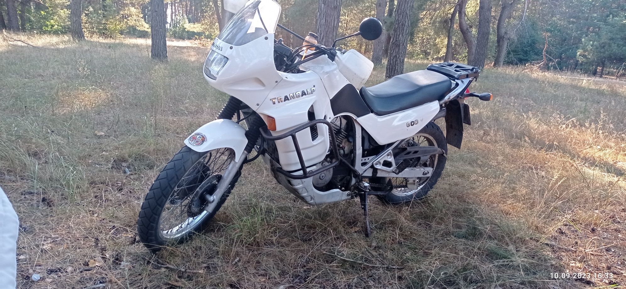 Продам мотоцикл Honda Transalp 600  1999г