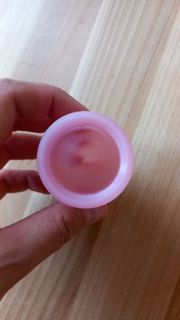 Kubeczek menstruacyjny perfect cup rozmiar m