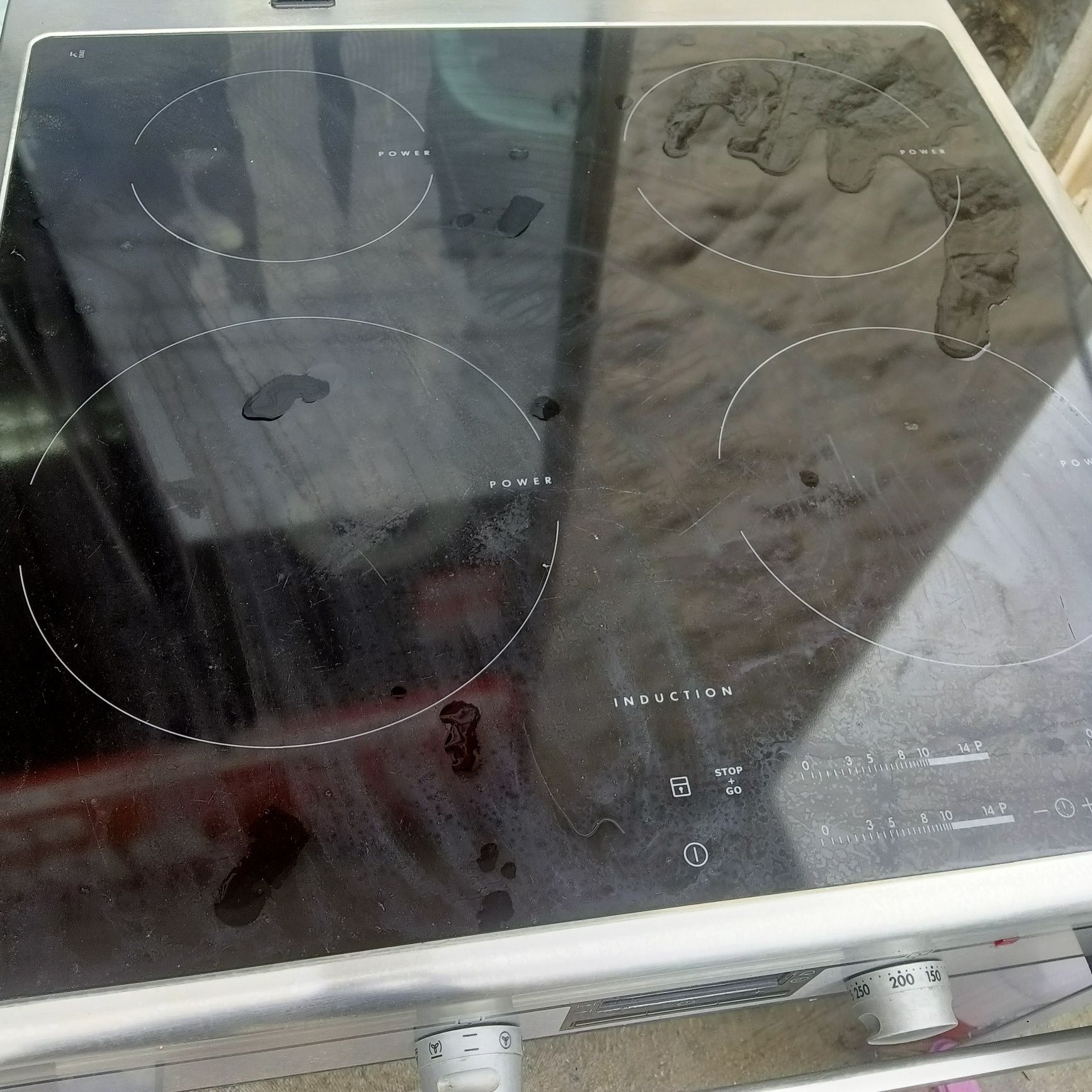 Fogão eléctrico com placa vidroceramica
