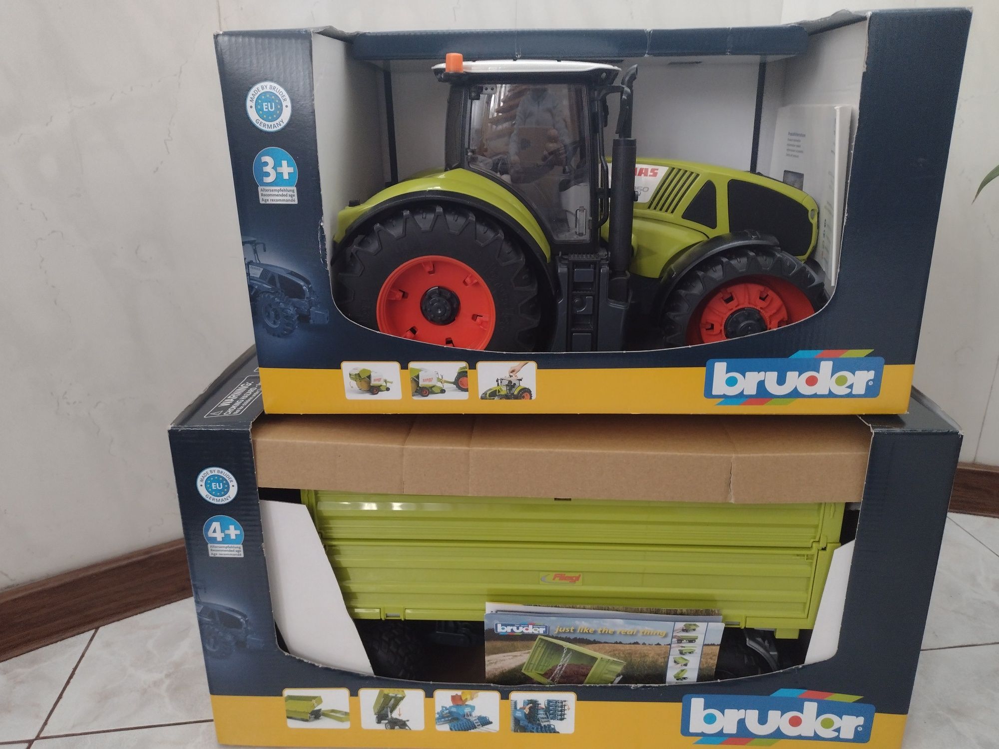 Traktor I przyczepa Bruder