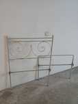 Cama em ferro antiga criança