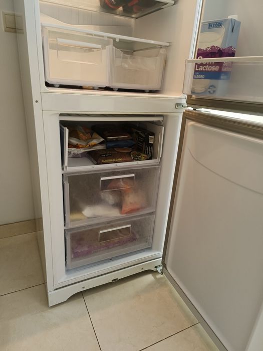 Frigorífico combinado Ariston Hotpoint