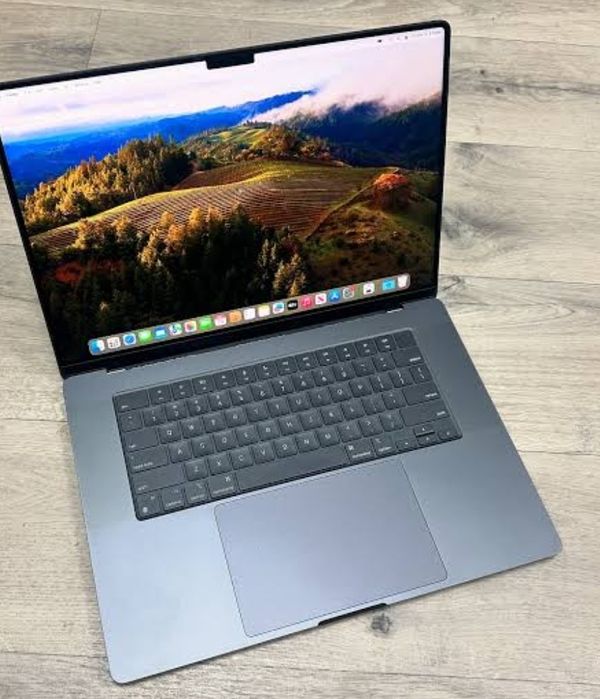 MacBook Pro - ecrã retina 16"