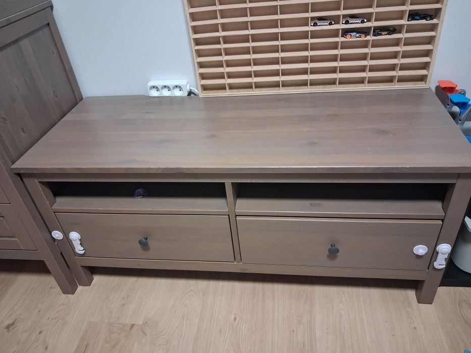 Komoda rtv Ikea hemnes szarobrazowa niska szafka