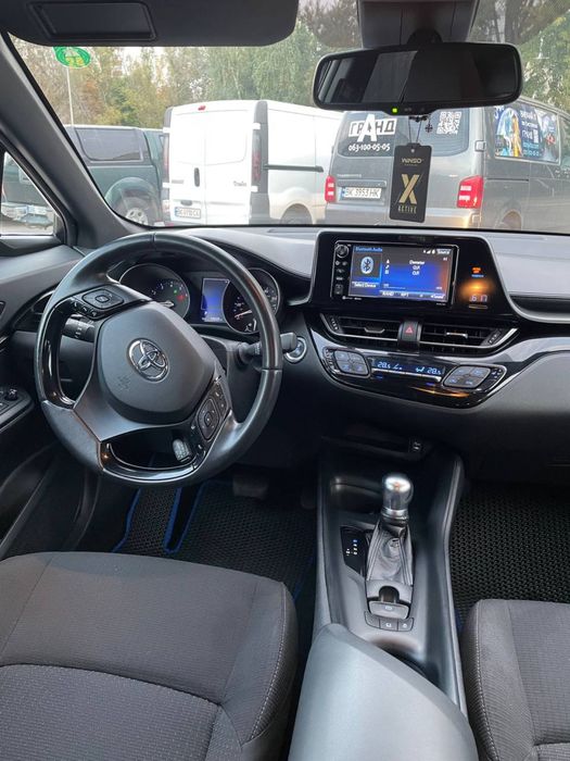 Toyota C-HR 2017