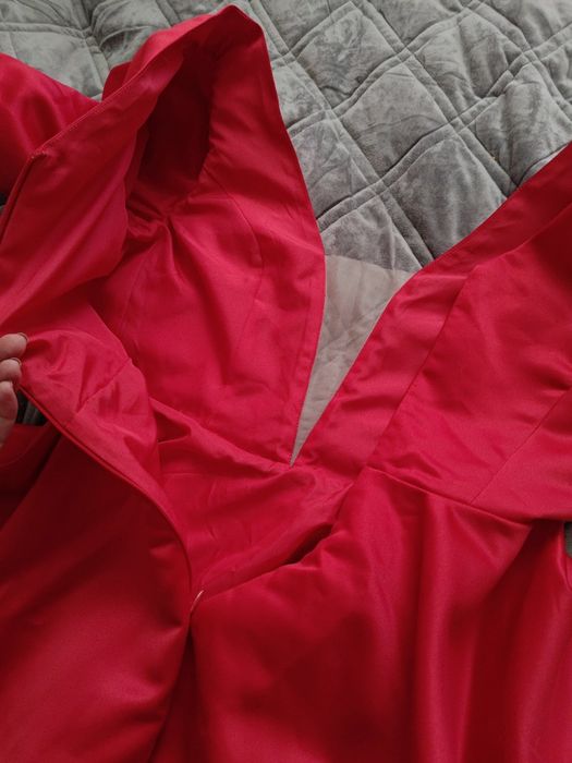 Плаття Сукня вечірня міді з рукавами червона красна