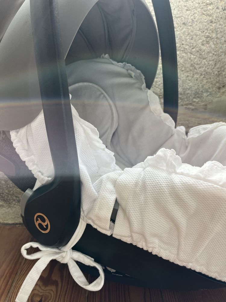 Ovo cybex cinzento