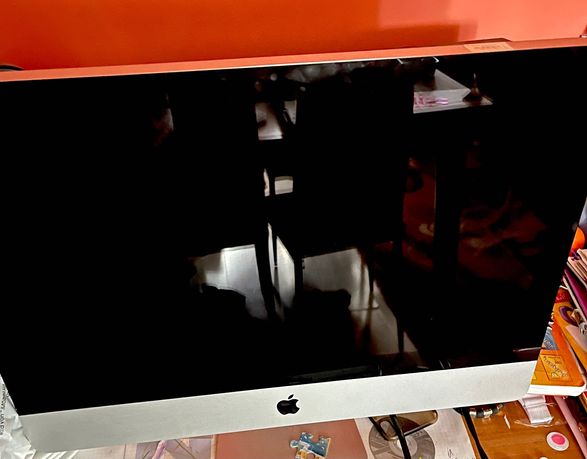 Apple iMac 21.5'' Mid 2011 i5 2.5GHz 12GB RAM SSD Stan idealny