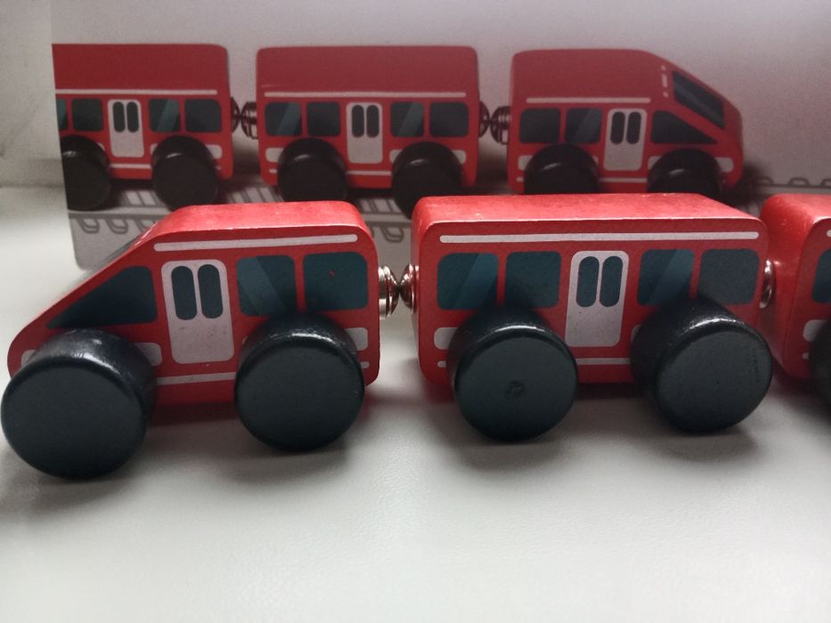 Cubika, поїзд, потяг, дерев'яна іграшка