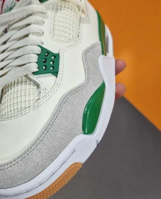 Buty damskie Trampk Nike_SB_Jordan_Air_Jordan_4_Pine_Green R.41