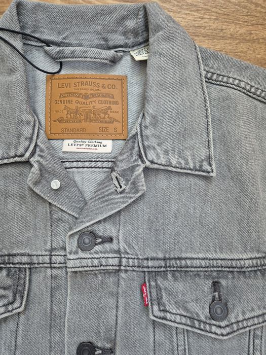 Новий чоловічий джинсовий піджак (джинсовка) levis (S)
