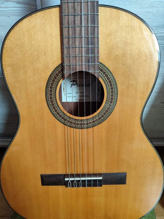 Гітара Prima Classic CG 603.
Гітара в ідеальному стані, має гарне звуч