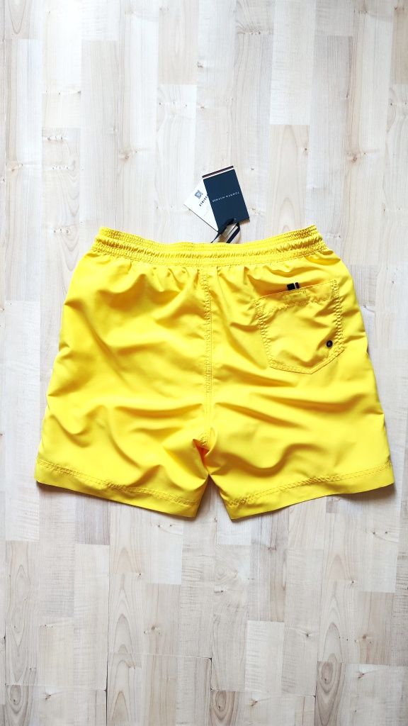 Tommy Hilfiger (М) шорты