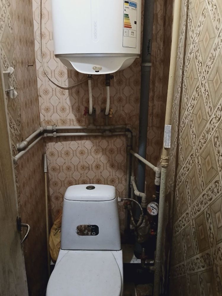 Продам 3к квартиру 62кв. м, 9/9, Кривий Ріг, Покровський район