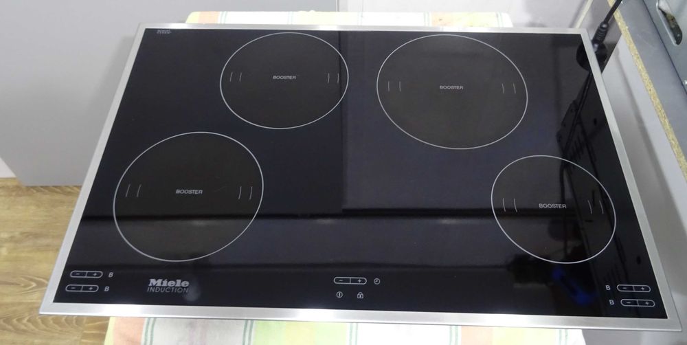 PŁYTA INDUKCYJNA MIELE KM 5752, PowerFlex, szerokość 75 cm, PowerFlex