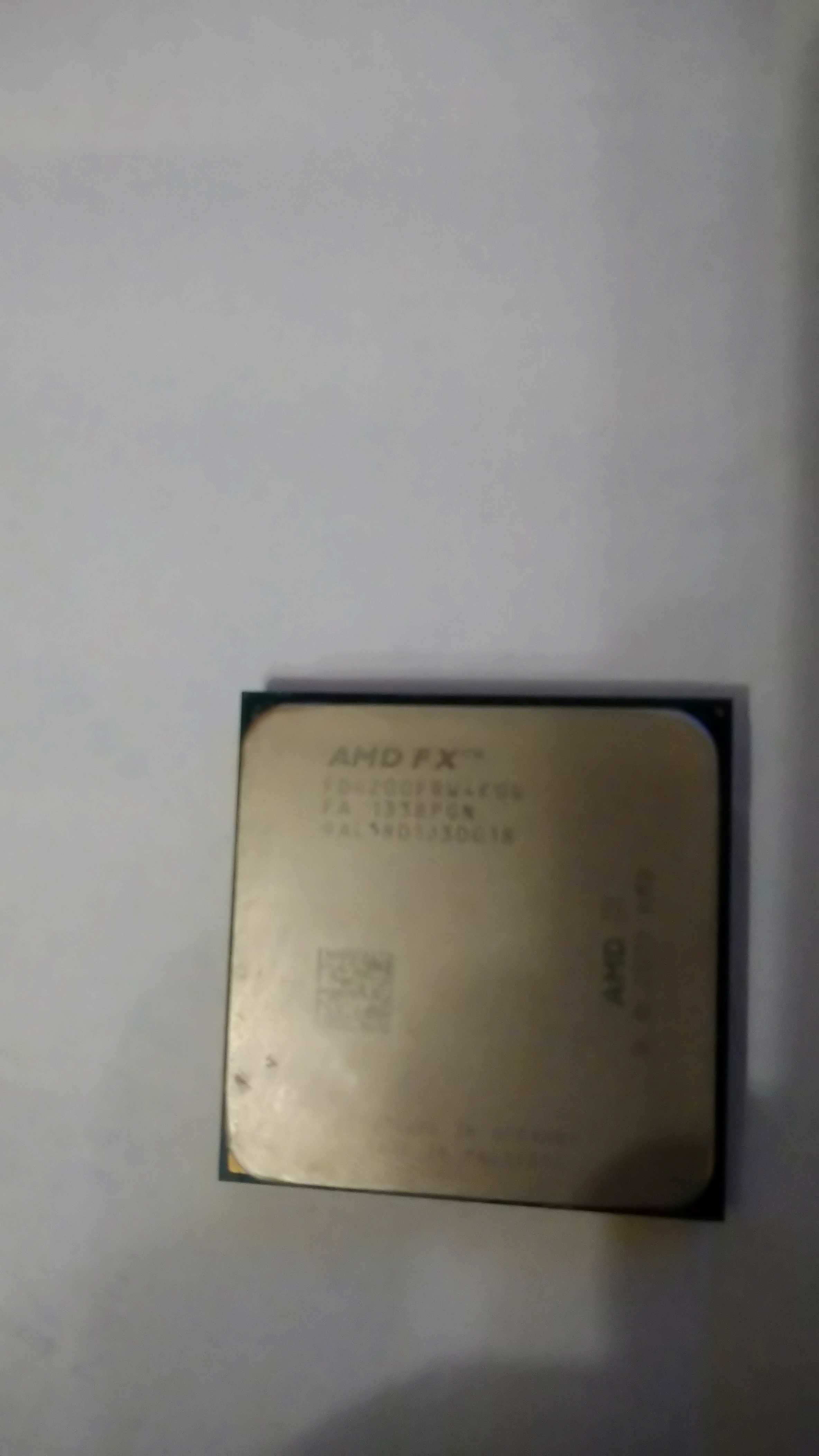 Процессор AMD FX-4200 3.30GHz/8M/2600MHz AM3+