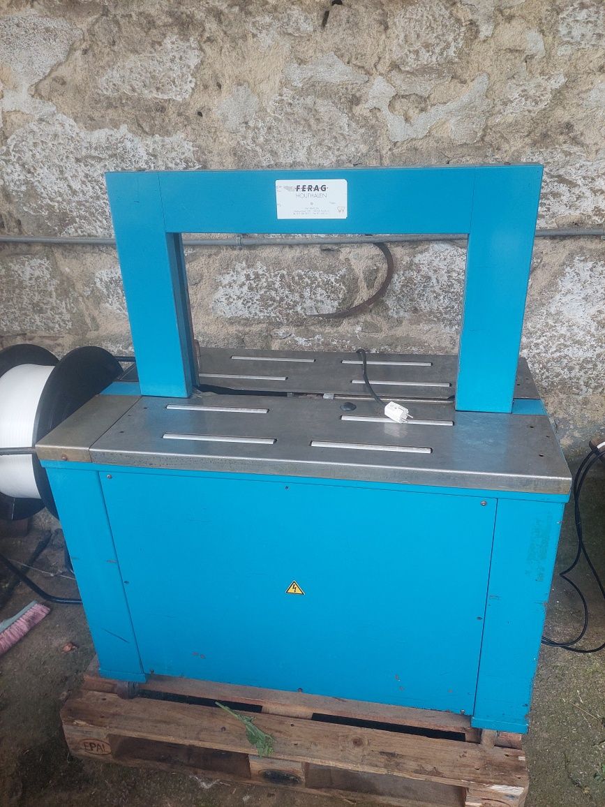 Maquina de cintar