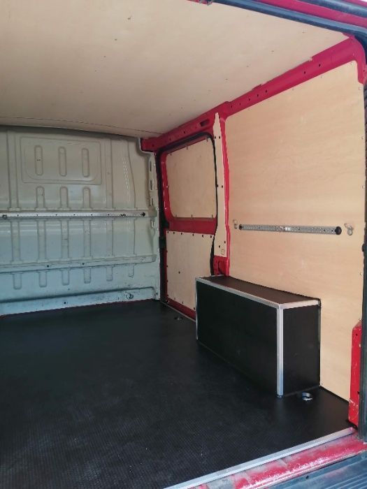 Fiat Ducato L2H2 Zabudowa przestrzeni ładunkowej auta dostawczego