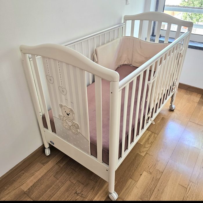 Berço da Pali em madeira maciça