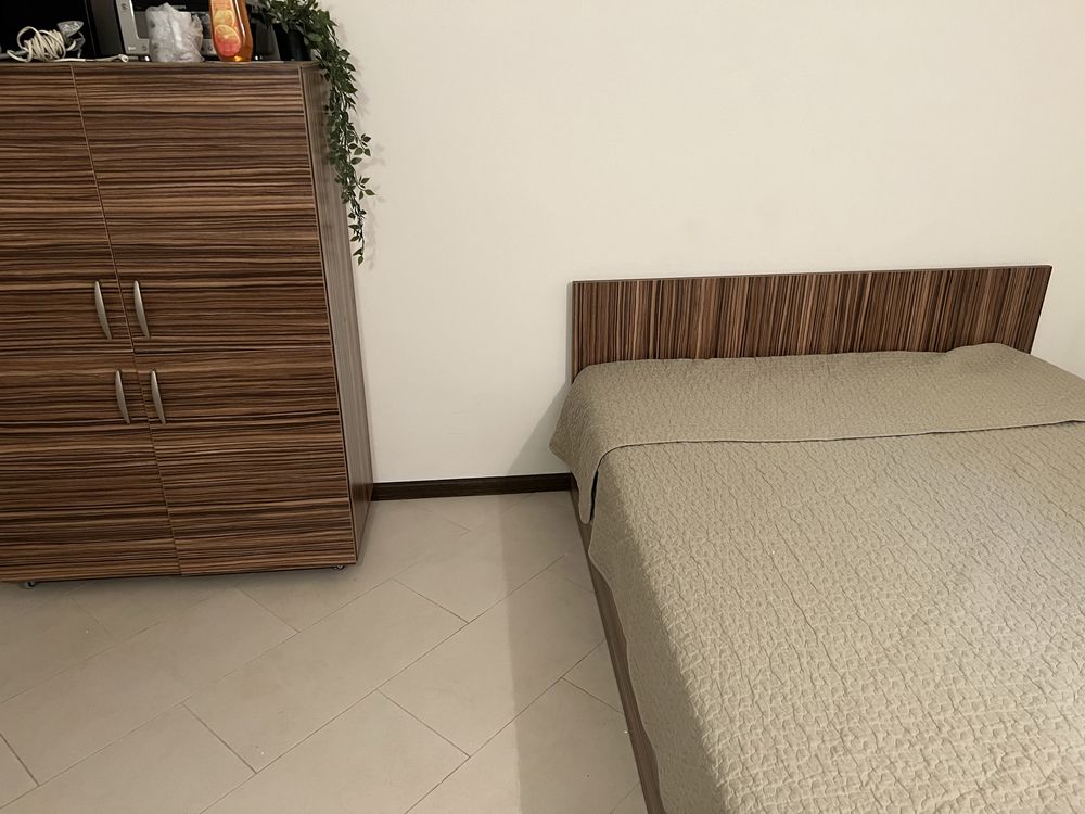 Sypialnia komplet lóżko 140x200 biurko komoda szafka meble Rzeszow