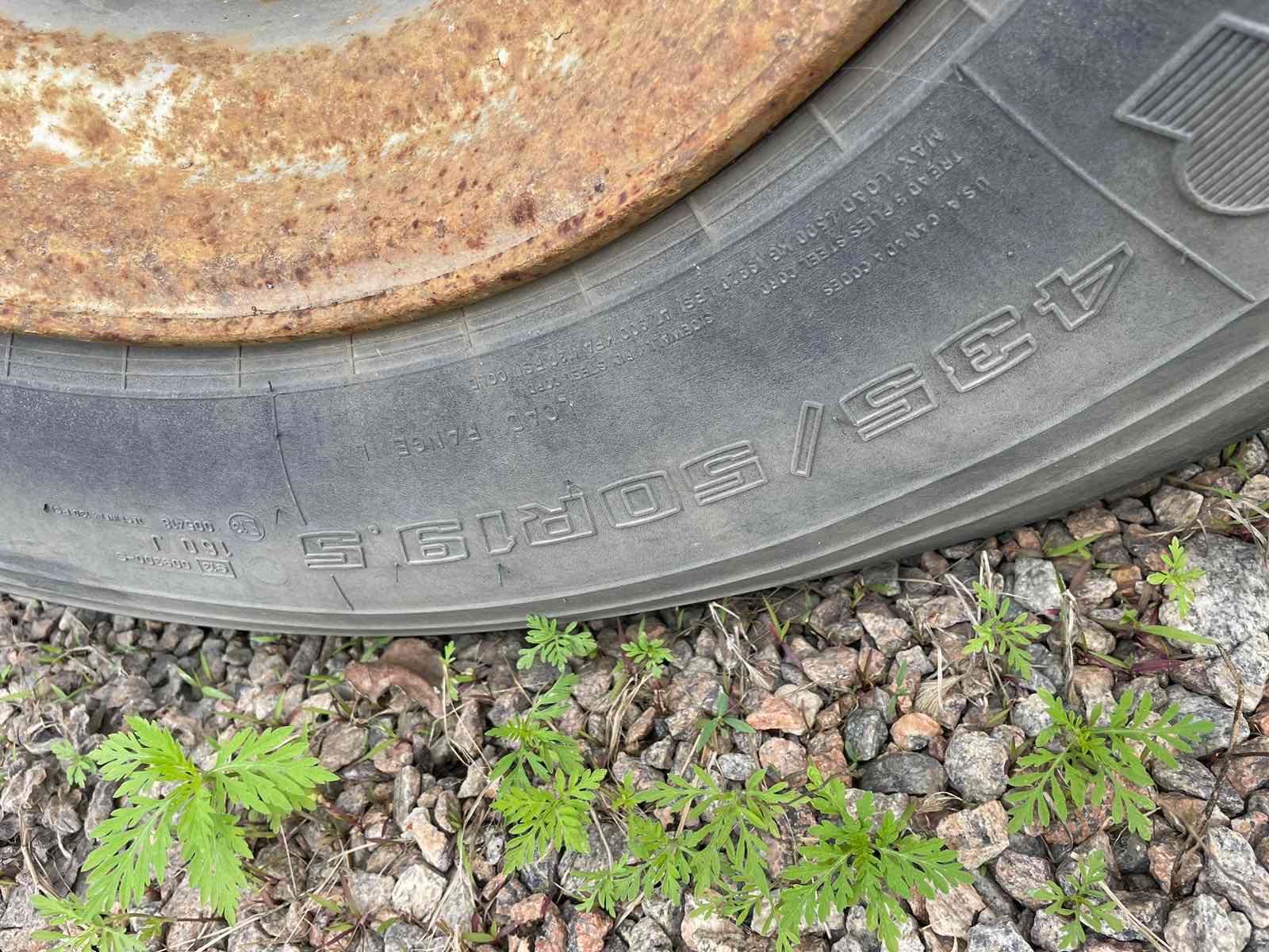 Продам або обміняю на легковий автомобіль Напівпричіп штора 2100$