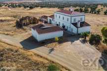 "Timeless Charm Meets Endless Possibilities: Your Serene Alentejo Retr