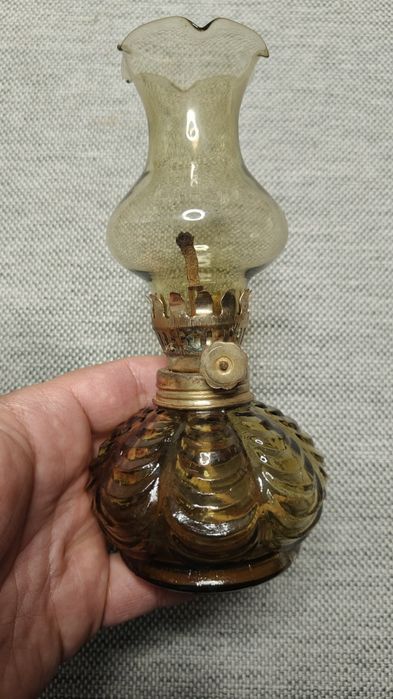 Lampa naftowa stara kompletna zielone szkło