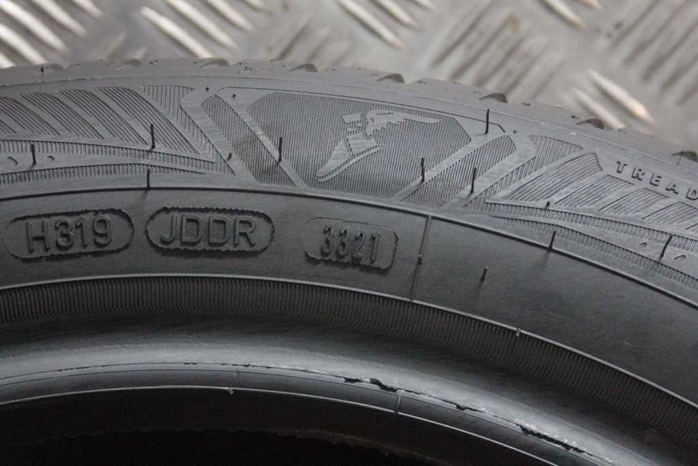 195/55/16 Goodyear Vector 4Seasons 195/55 R16 91H XL 2021r