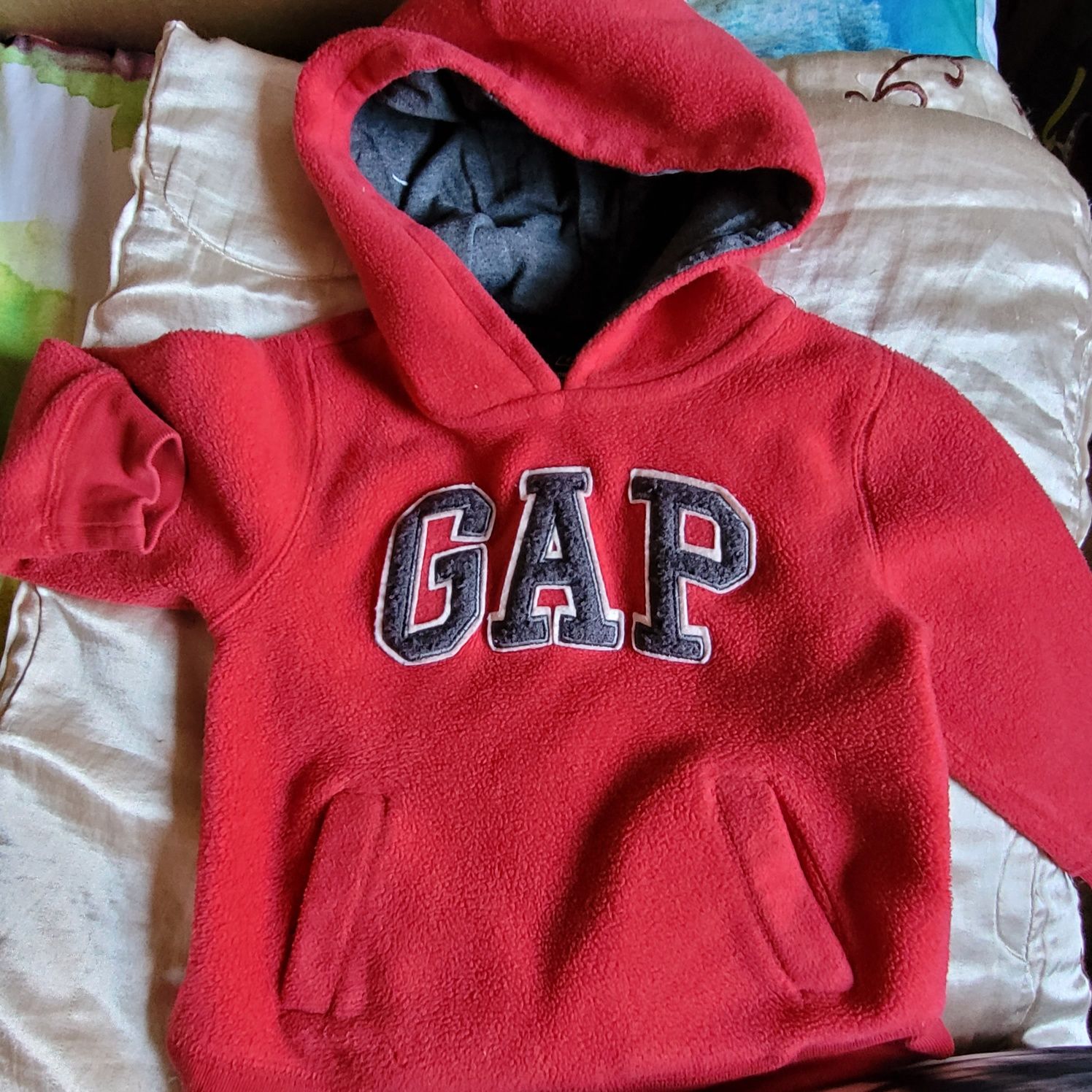 Bluza dziecięca Gap 98