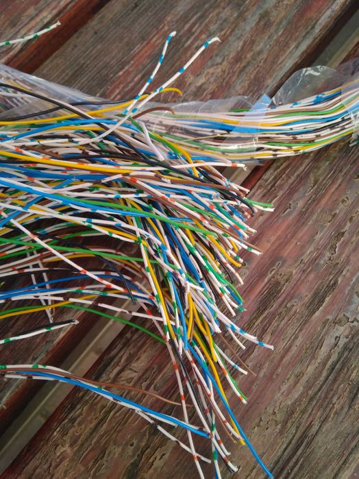 Провід мідний в ізоляції