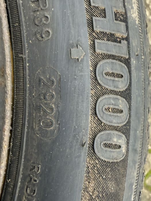 Диски з шинами 5/120, 205/55 р16 стояли на бмв е90