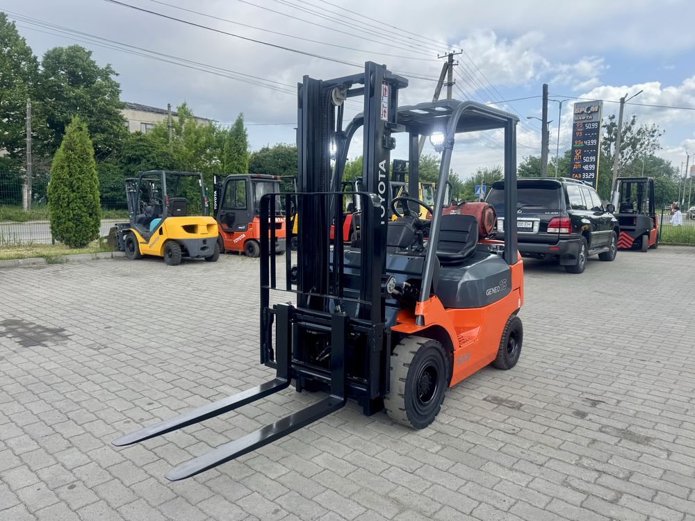Погрузчик Toyota 7FG15 1500кг Навантажувач