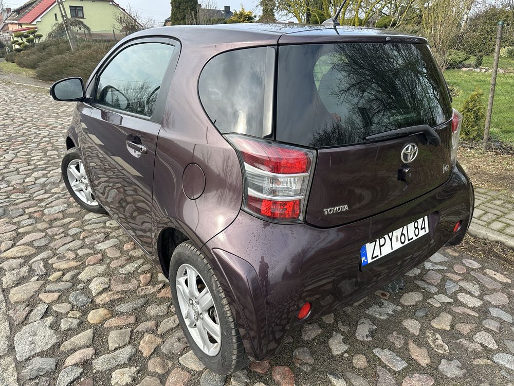 Toyota iQ 1.0/mały przebieg/brak usterek/zadbany